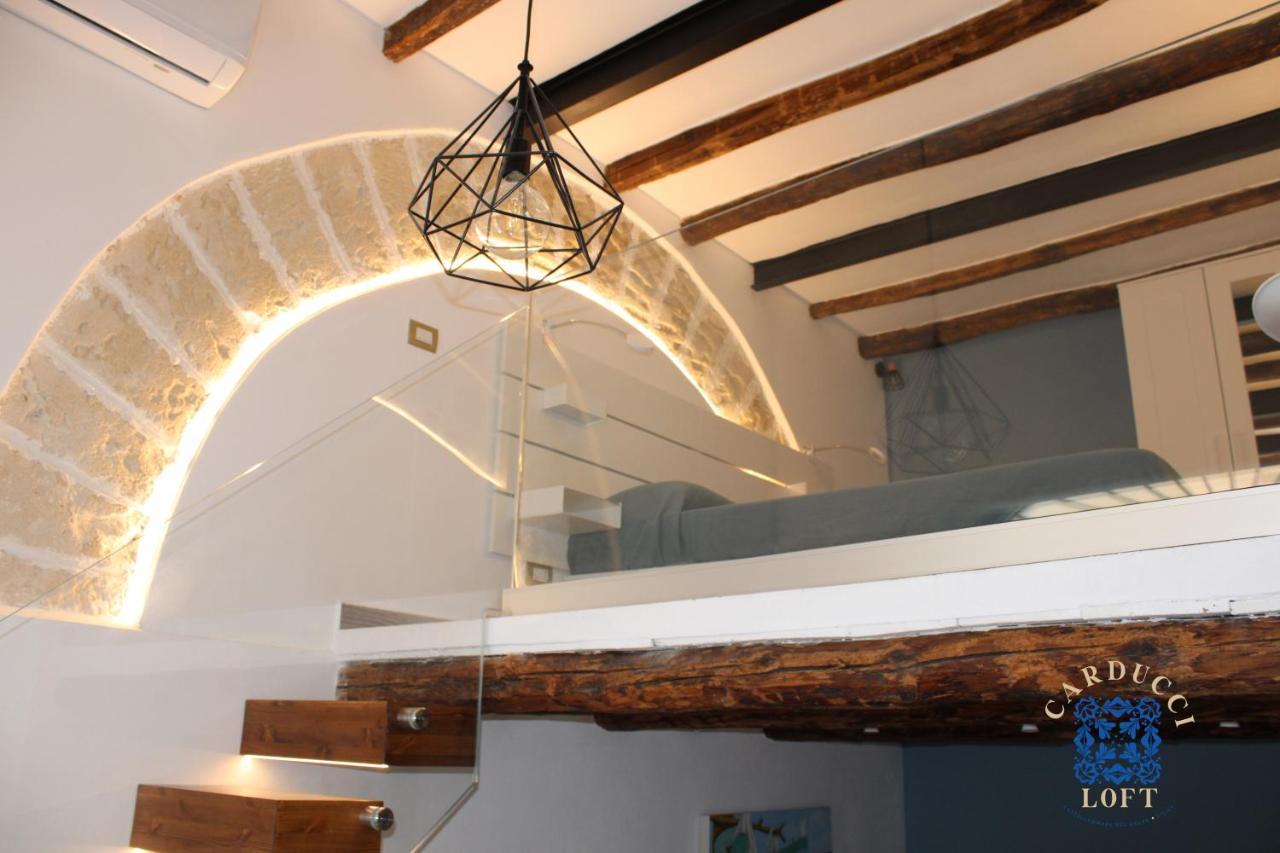 Carducci Loft Apartment Castellammare del Golfo Luaran gambar
